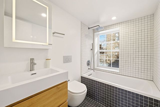 219 26th Street, New York City, NY 11232