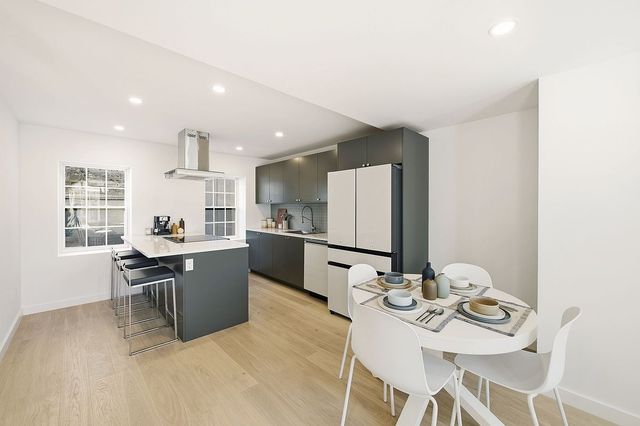 219 26th Street, New York City, NY 11232