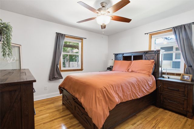 1912 E 28th Street, Des Moines, IA 50317