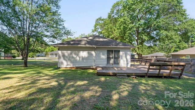 110 Globe Street, Mount Holly, NC 28120