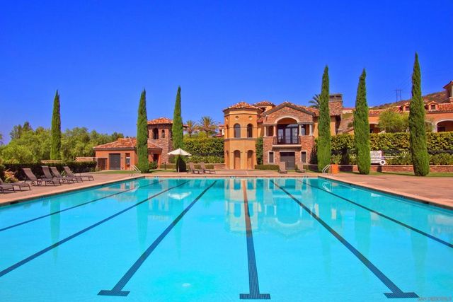 17928 El Brazo, Rancho Santa Fe, CA 92067