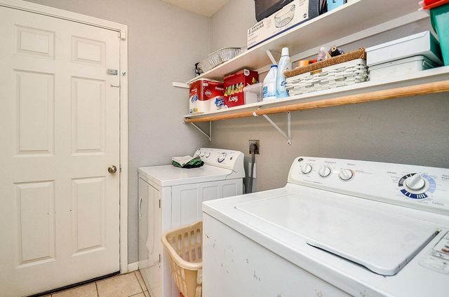 3118 Junction Drive, Houston, TX 77045
