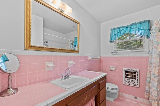 22764 Oak Shadows Place, New Caney, TX 77357