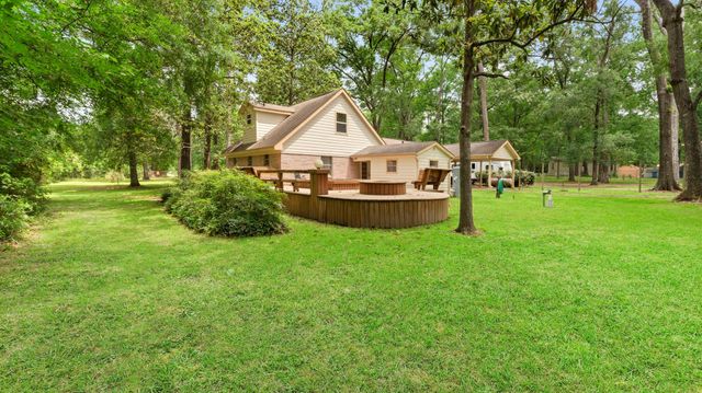 22764 Oak Shadows Place, New Caney, TX 77357