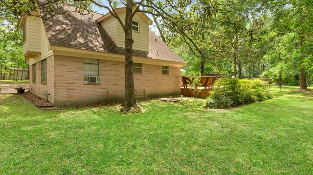 22764 Oak Shadows Place, New Caney, TX 77357