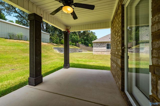 233 Dustin Lane NW, Madison, AL 35757