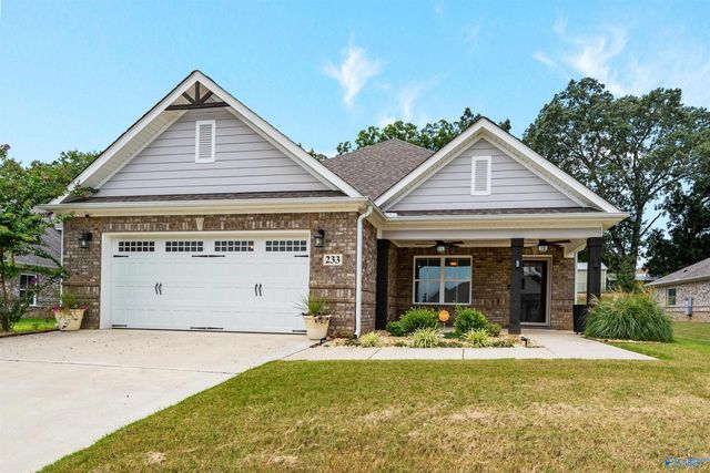 233 Dustin Lane NW, Madison, AL 35757