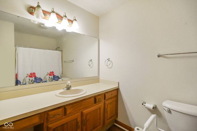11765 Civic Circle, Mooresville, IN 46158