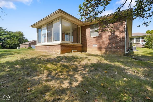 11765 Civic Circle, Mooresville, IN 46158