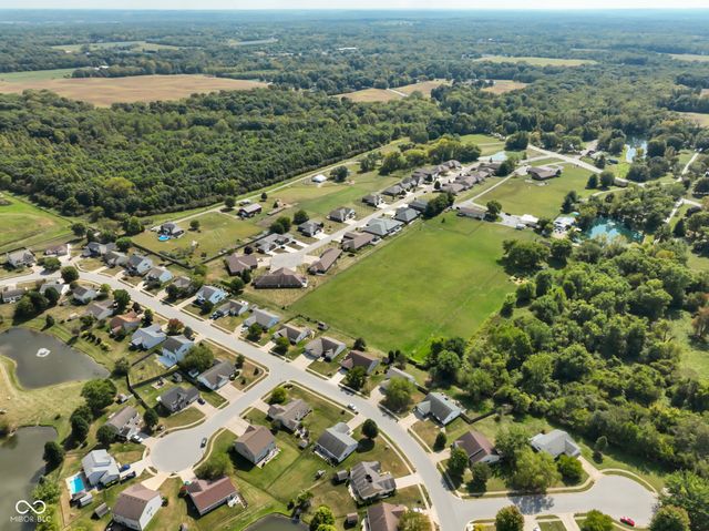 11765 Civic Circle, Mooresville, IN 46158