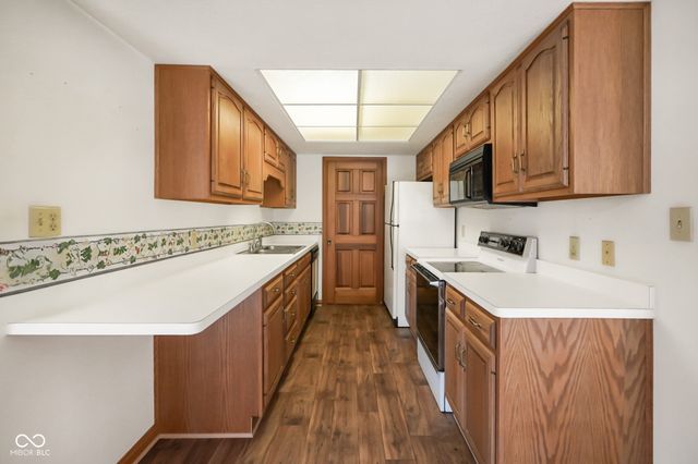 11765 Civic Circle, Mooresville, IN 46158