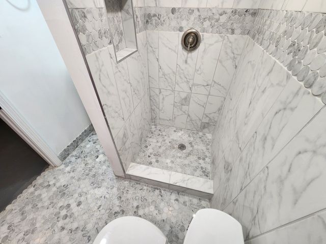 2608 N Neva Avenue, Chicago, IL 60707