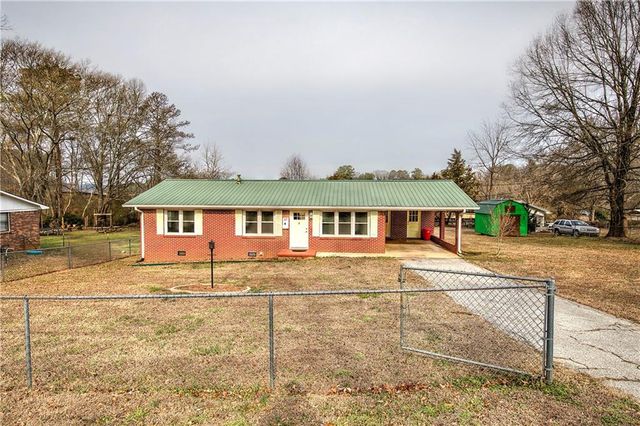 97 Pine Grove NW Circle, Adairsville, GA 30103