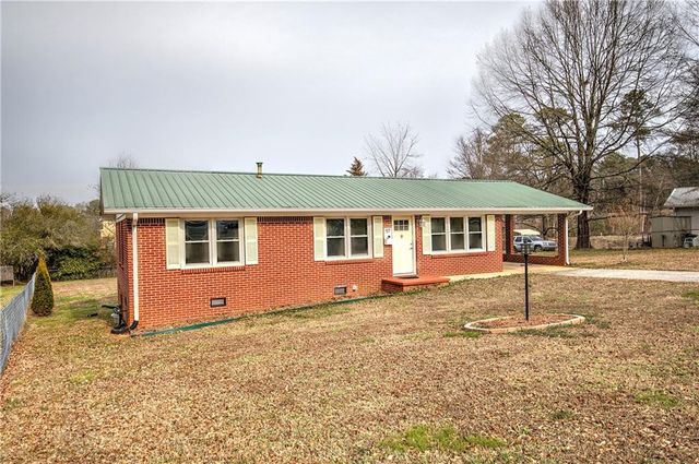 97 Pine Grove NW Circle, Adairsville, GA 30103