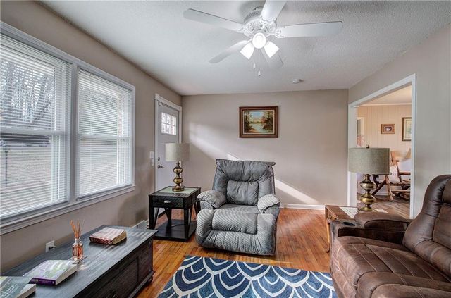 97 Pine Grove NW Circle, Adairsville, GA 30103