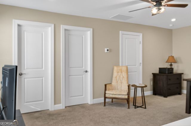 380 Falcon Way, Hoschton, GA 30548