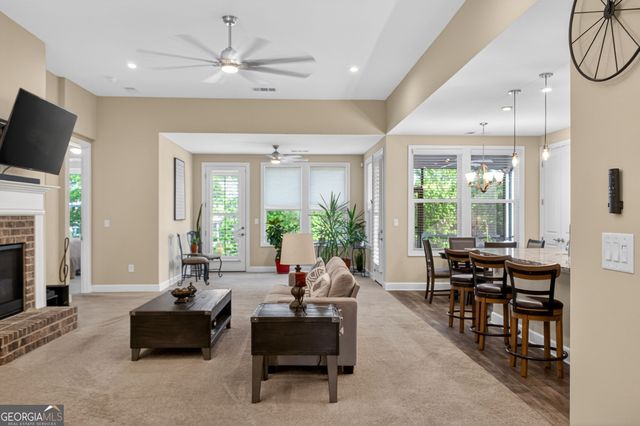 380 Falcon Way, Hoschton, GA 30548