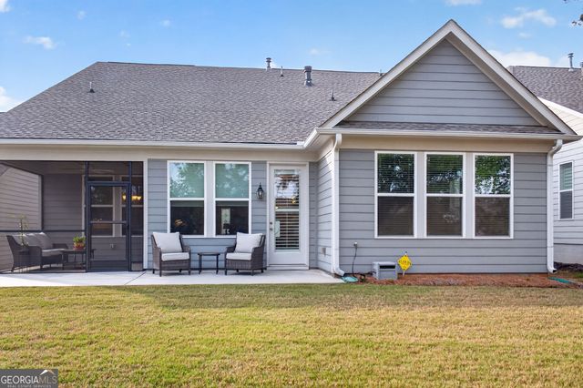 380 Falcon Way, Hoschton, GA 30548
