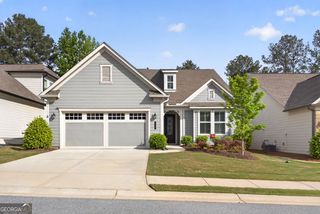 380 Falcon Way, Hoschton, GA 30548