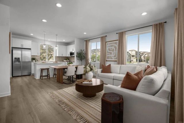 7611 Quest Lane, Santee, CA 92071