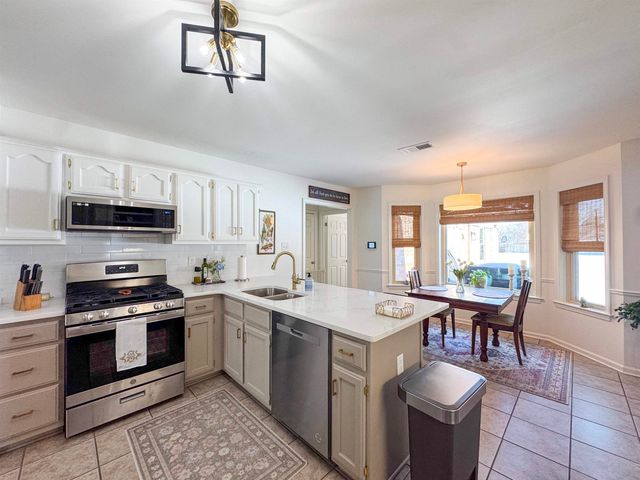 21 ASHLEY LN, Brighton, TN 38011