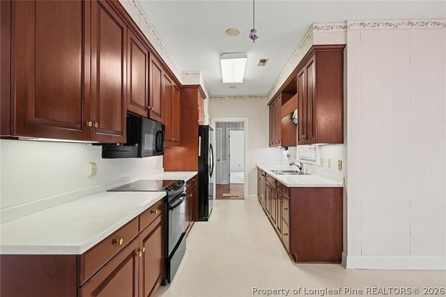 1109 Radcliff Drive, Sanford, NC 27330