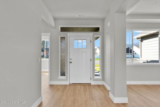 9015 CALIFORNIA STREET, Rathdrum, ID 83858