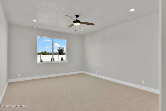 9015 CALIFORNIA STREET, Rathdrum, ID 83858