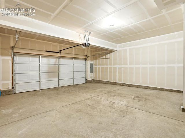 16392 Hay Barn Heights, Monument, CO 80132