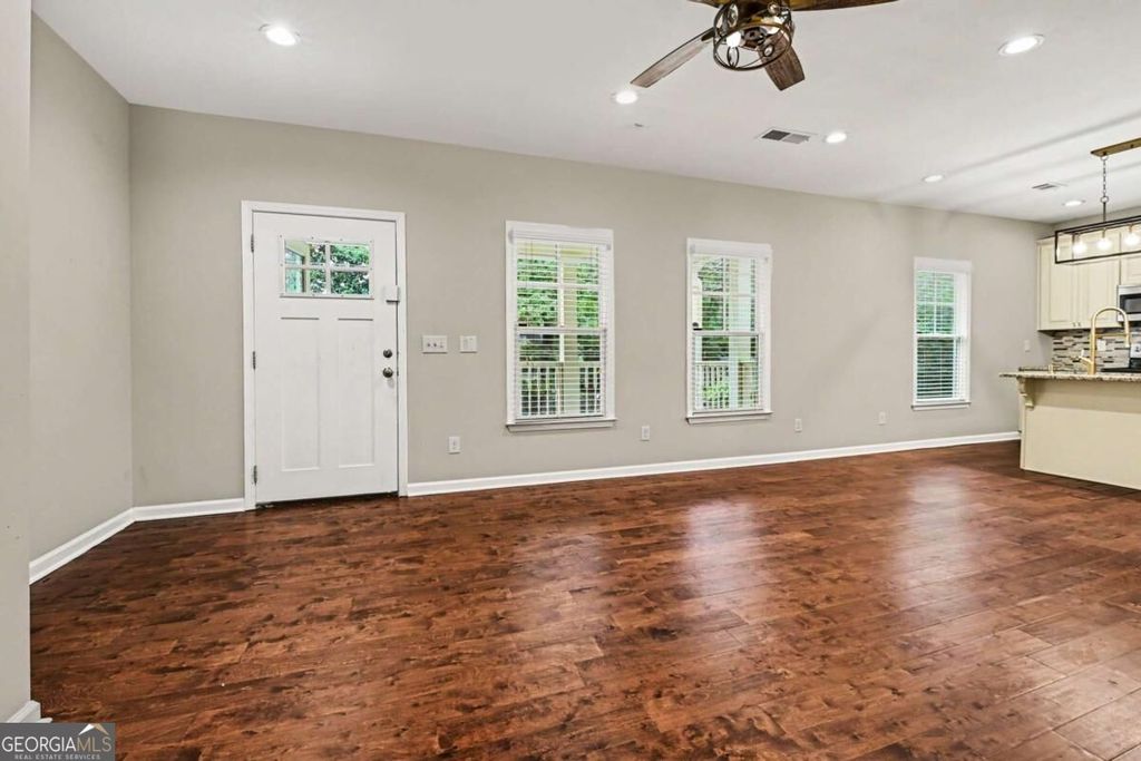 3544 College Street, Atlanta, GA 30337 — photo 2