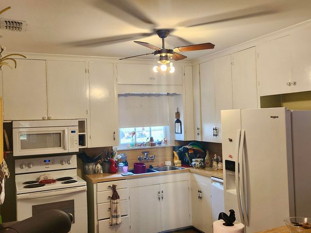 2210 S Martin St, Kilgore, TX 75662