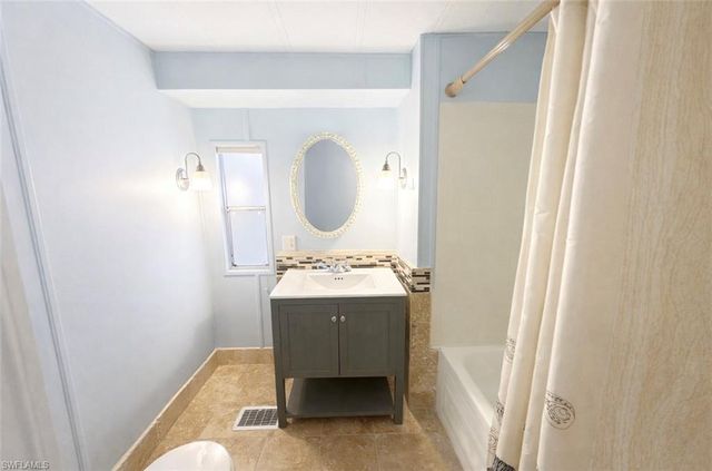 26110 Princess LN, Bonita Springs, FL 34135