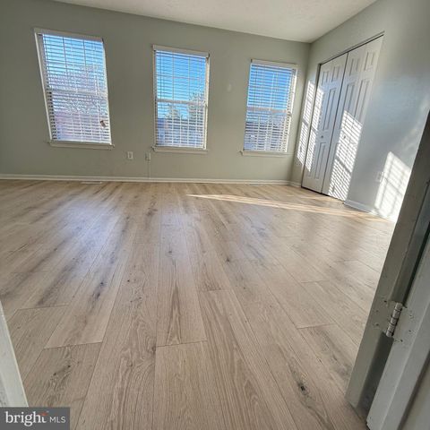 2423 W ROSECROFT VILLAGE CIR, Oxon Hill, MD 20745