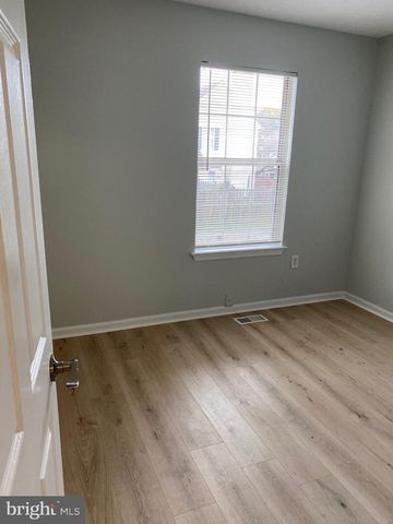 2423 W ROSECROFT VILLAGE CIR, Oxon Hill, MD 20745