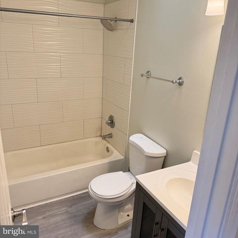 2423 W ROSECROFT VILLAGE CIR, Oxon Hill, MD 20745