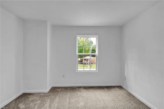 502 Center AVE, Newport News, VA 23601
