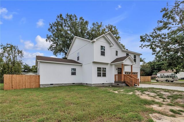 502 Center AVE, Newport News, VA 23601
