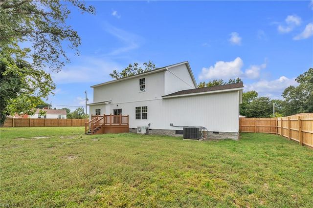 502 Center AVE, Newport News, VA 23601