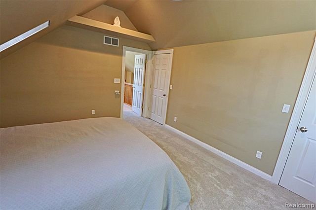 412 E Shore Drive, Whitmore Lake, MI 48189