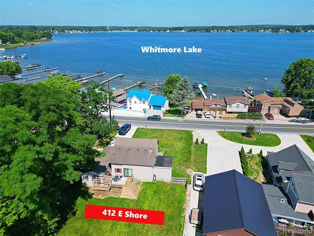 412 E Shore Drive, Whitmore Lake, MI 48189