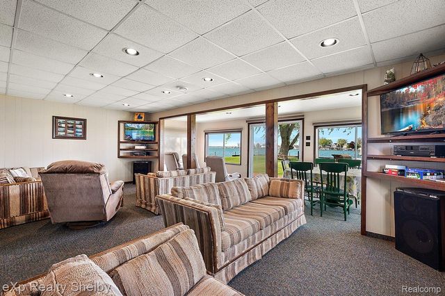 8395 N Channel - Harsens Island, Clay Township, MI 48001