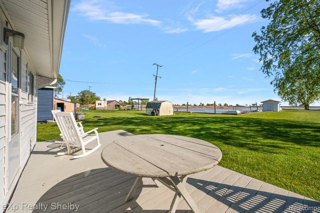 8395 N Channel - Harsens Island, Clay Township, MI 48001