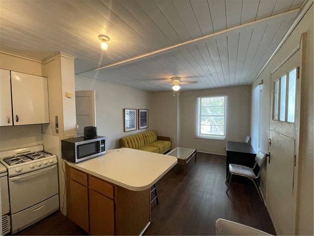 625 Dickson Street 14, Fayetteville, AR 72701
