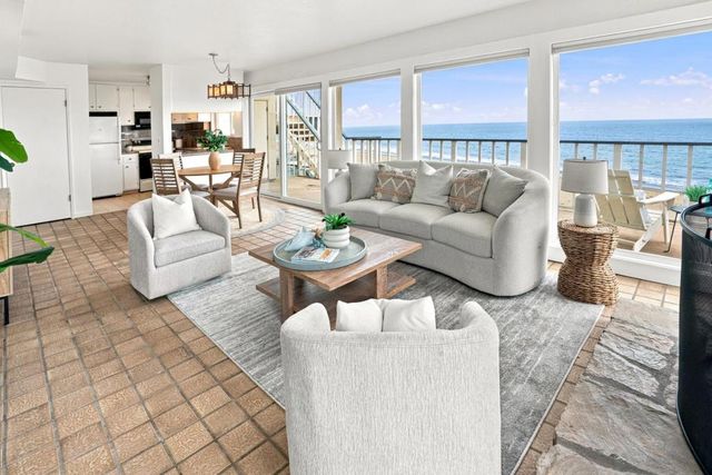 102 Rio Del Mar Boulevard, Aptos, CA 95003