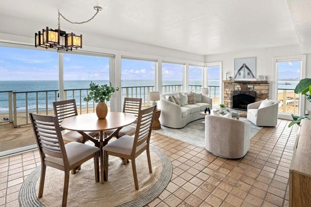 102 Rio Del Mar Boulevard, Aptos, CA 95003