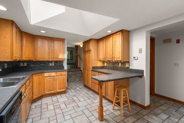 9 Westland Drive, Spencer, MA 01562