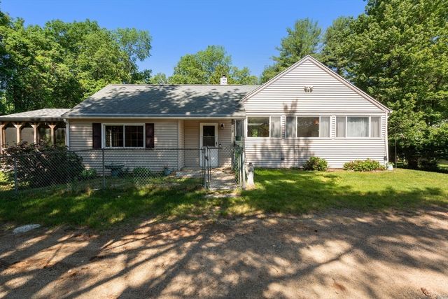 9 Westland Drive, Spencer, MA 01562