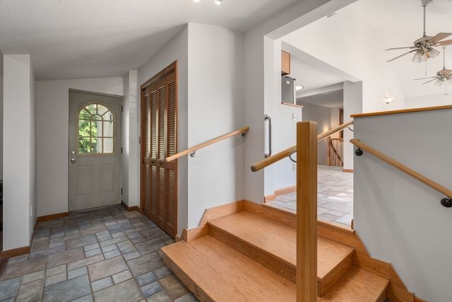 9 Westland Drive, Spencer, MA 01562