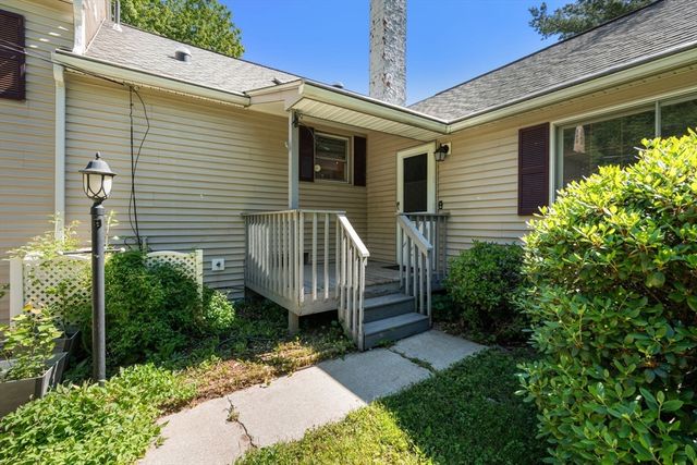 9 Westland Drive, Spencer, MA 01562