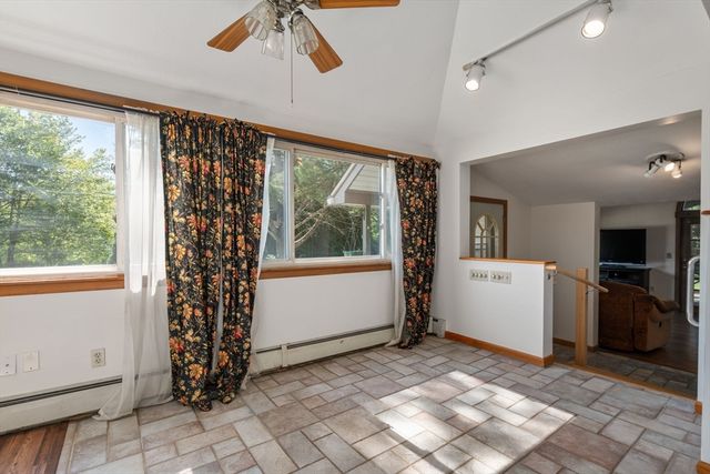 9 Westland Drive, Spencer, MA 01562